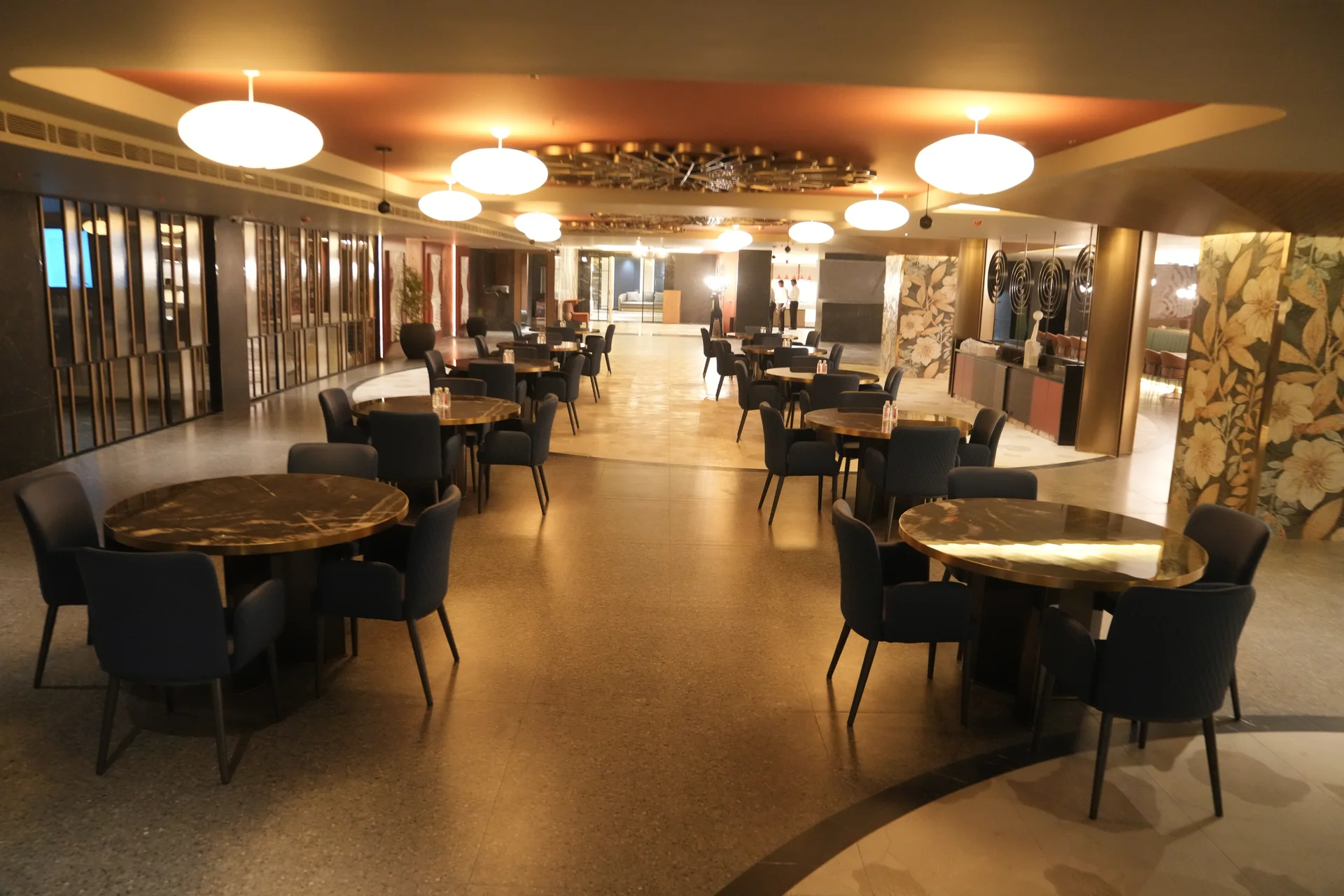 Varen Restaurant Panoramic View